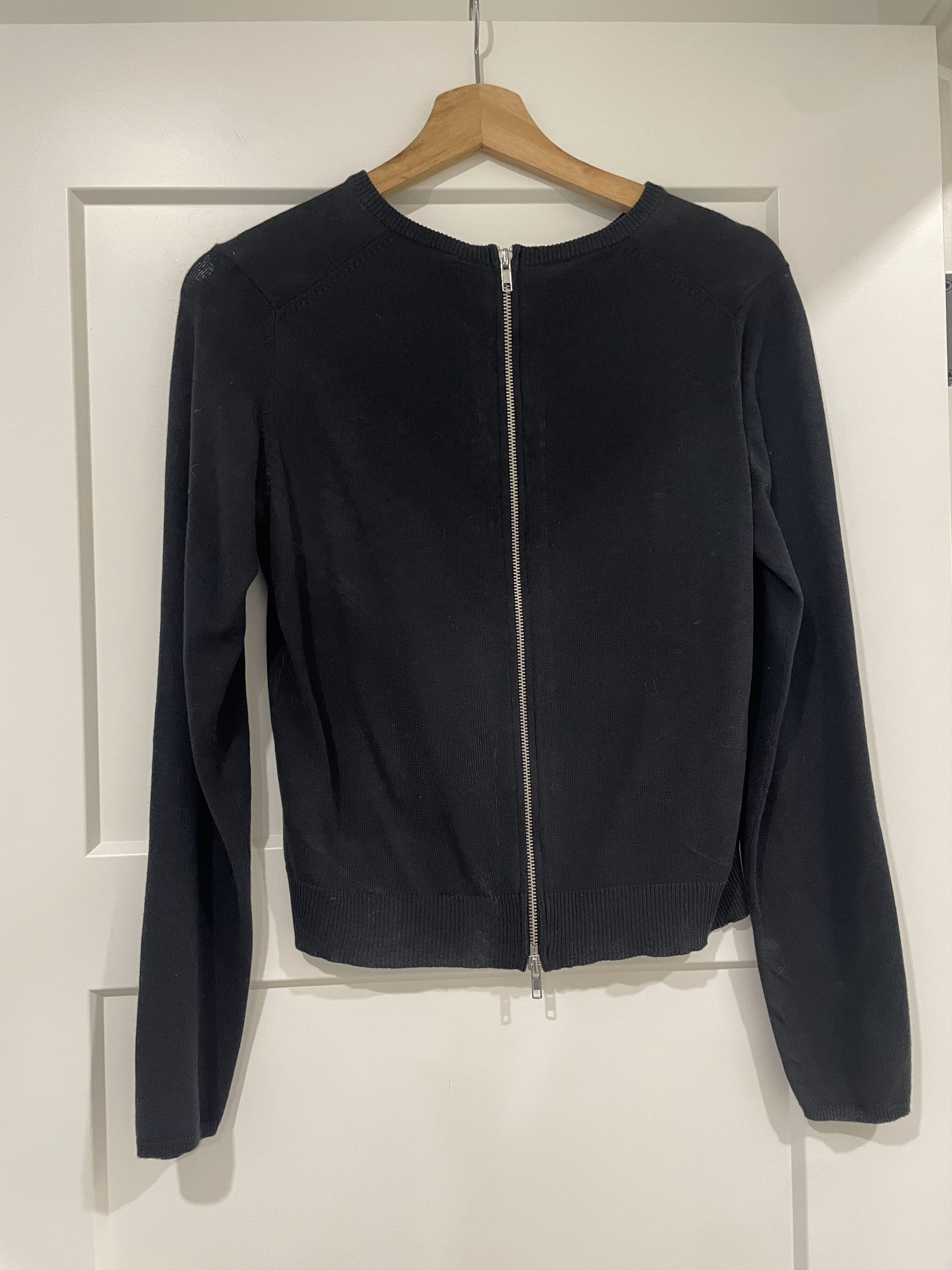 Marc Jacobs Marc Jacobs Black Knit Top with Silver Zipper - Size M Size M / US 6-8 / IT 42-44 - 2 Thumbnail