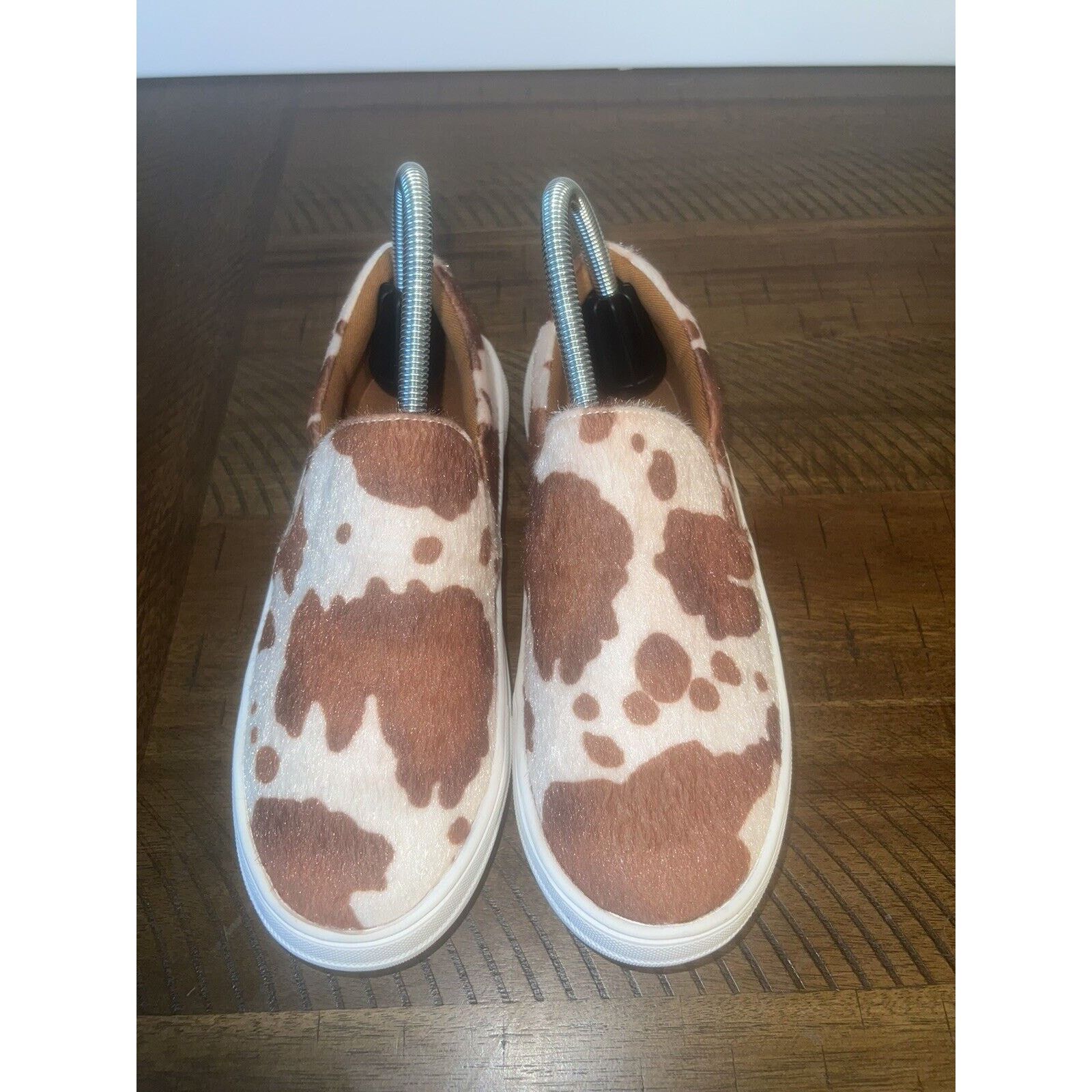 Matisse Matisse Women's Molly Sneakers Size 6 Cow Print Shoes Brown Size US 6 / IT 36 - 4 Thumbnail