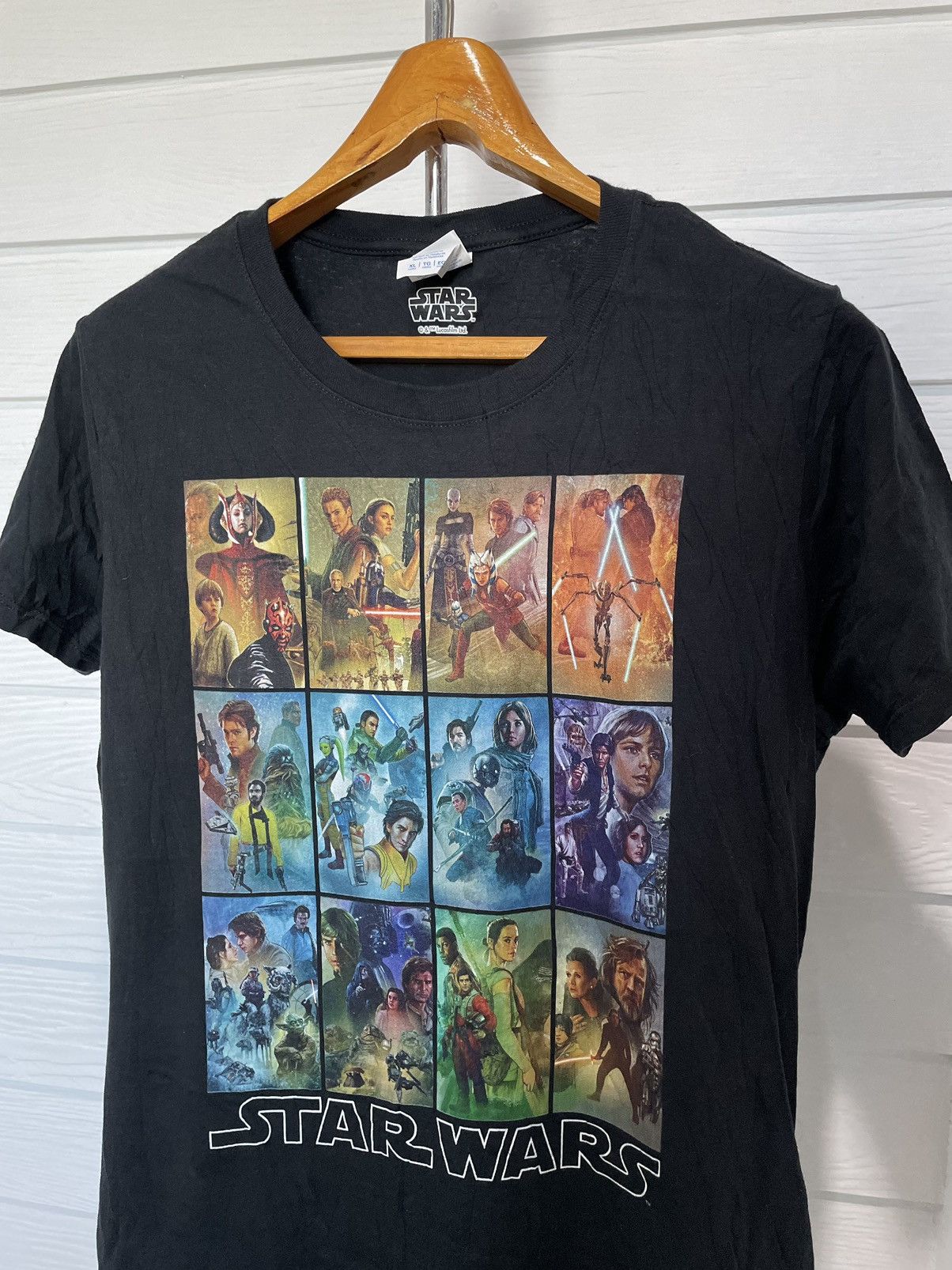 Star Wars STAR WARS CELEBRATION BURAL ART PANELS Size L / US 10 / IT 46 - 2 Thumbnail
