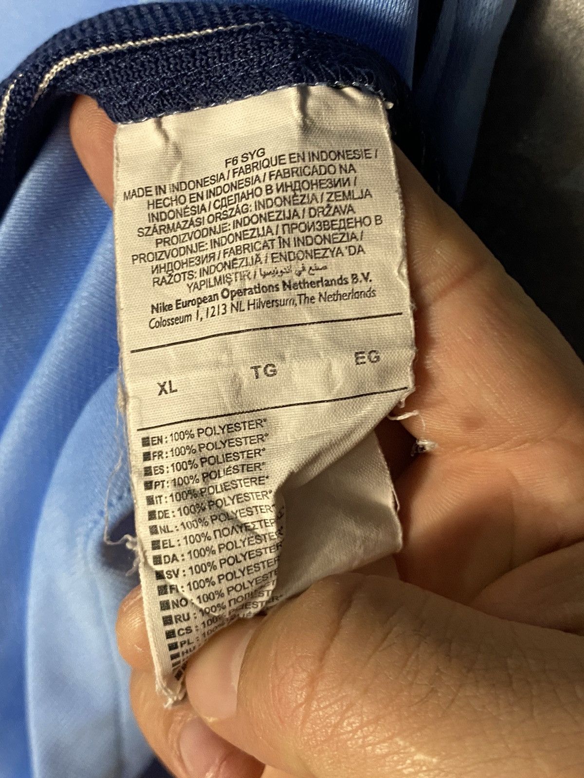 Nike × Vintage 2021 Manchester City Nike Soccer Jersey Etihad Airways Size US XL / EU 56 / 4 - 4 Thumbnail