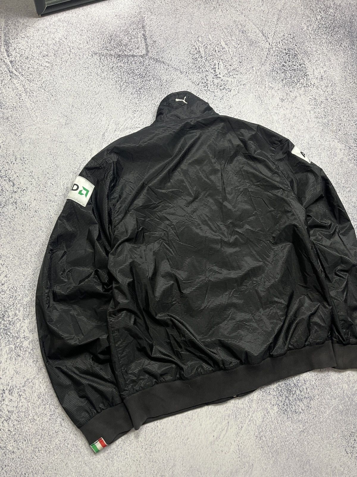 Ferrari × Formula 1 Vintage Ferrari F1 Puma Racing Jacket Hype Rare Marlboro Size US L / EU 52-54 / 3 - 20 Thumbnail