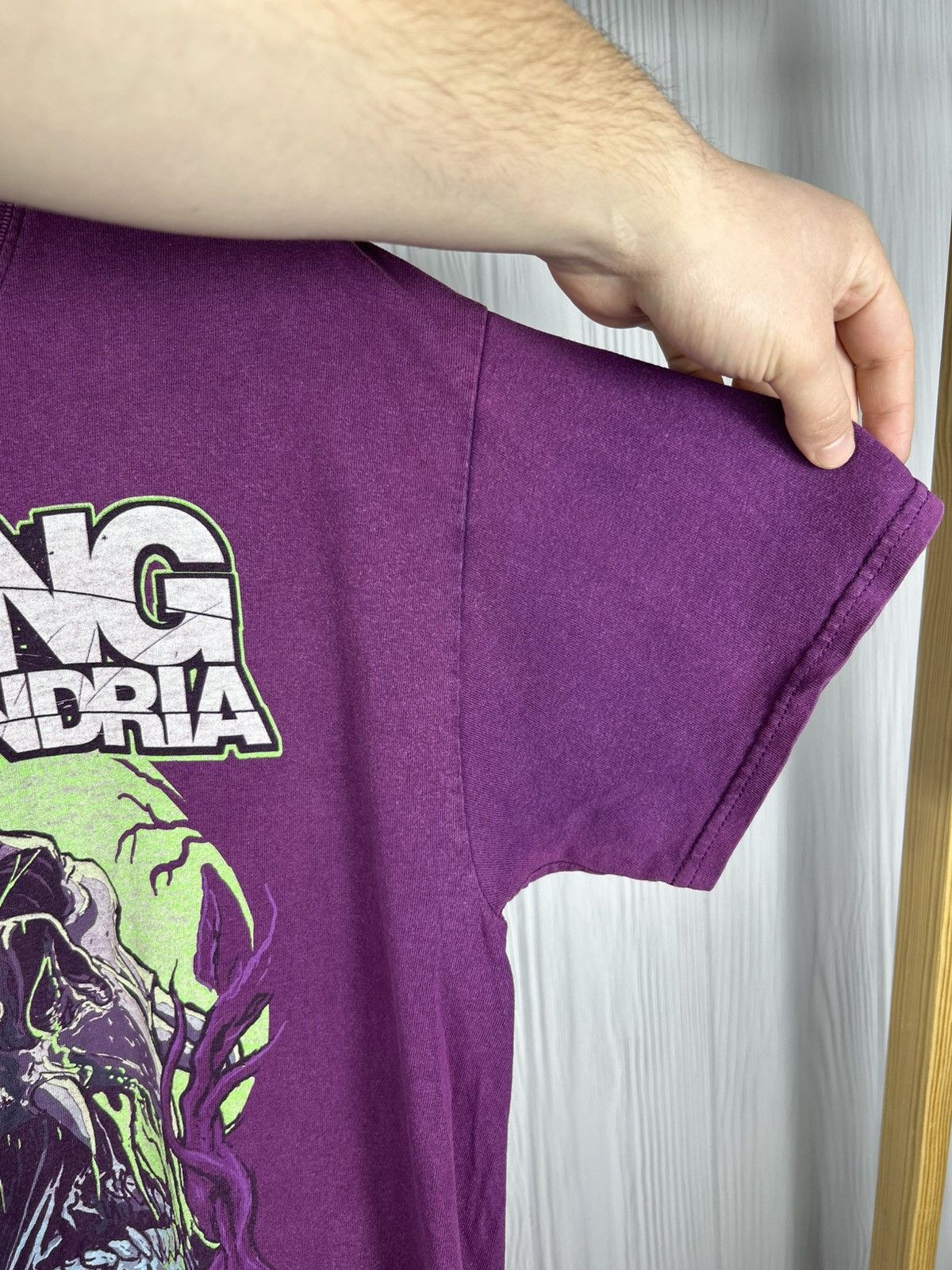 Band Tees Vintage Big Logo Asking Alexandria Rock Band T-Shirt Size L Size US L / EU 52-54 / 3 - 9 Thumbnail