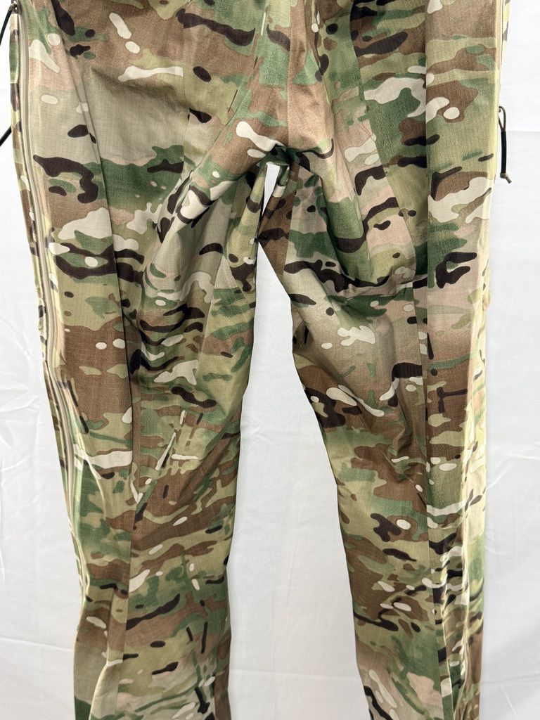 Arc'teryx ARCTERYX LEAF Alpha Gen 2 Multicam Gore Tex Pro Bib Pant Size US 36 / EU 52 - 8 Thumbnail