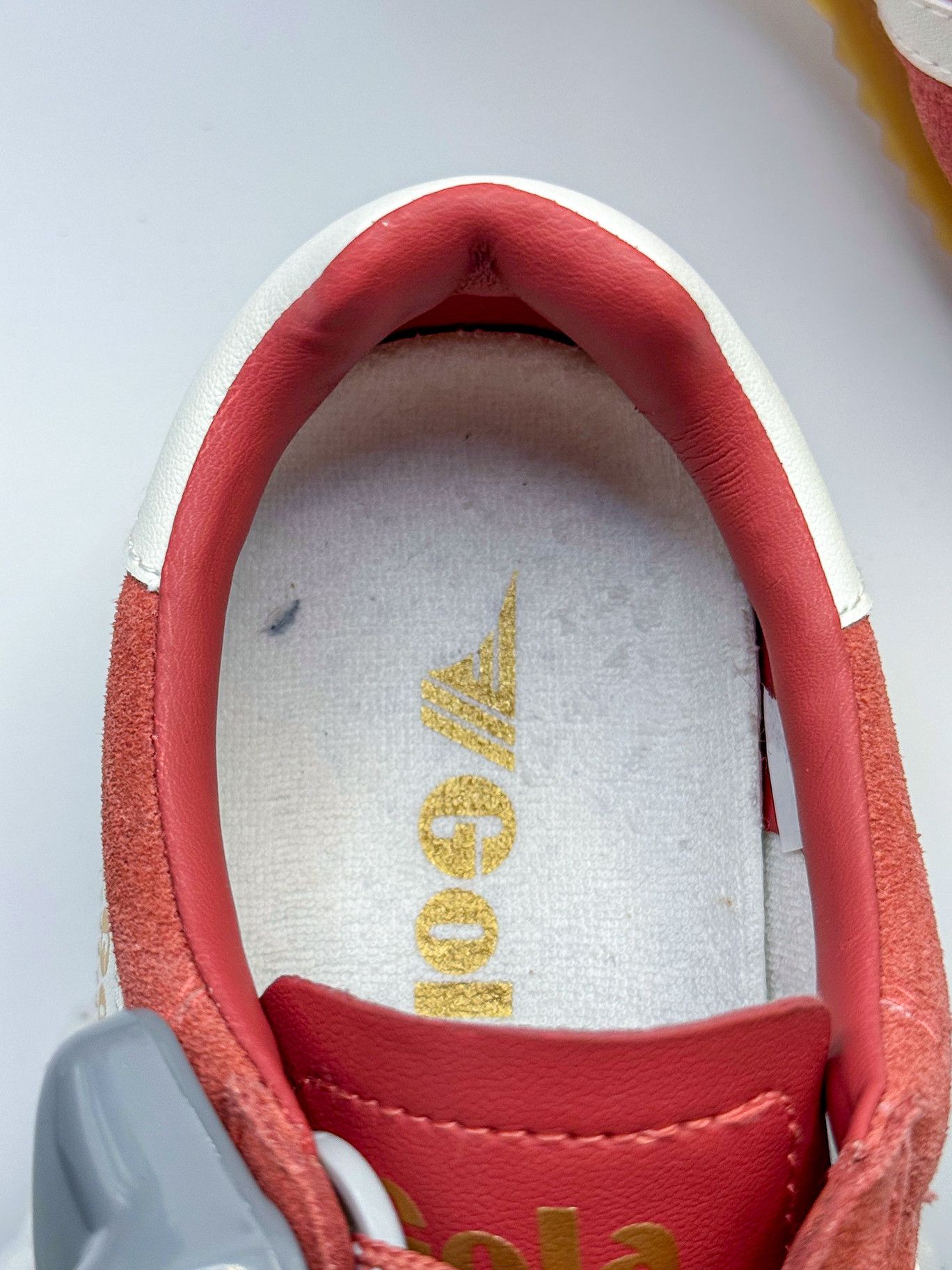 Gola Gola Stadium Suede Clay Off White Sneakers Size US 5 / IT 35 - 12 Thumbnail