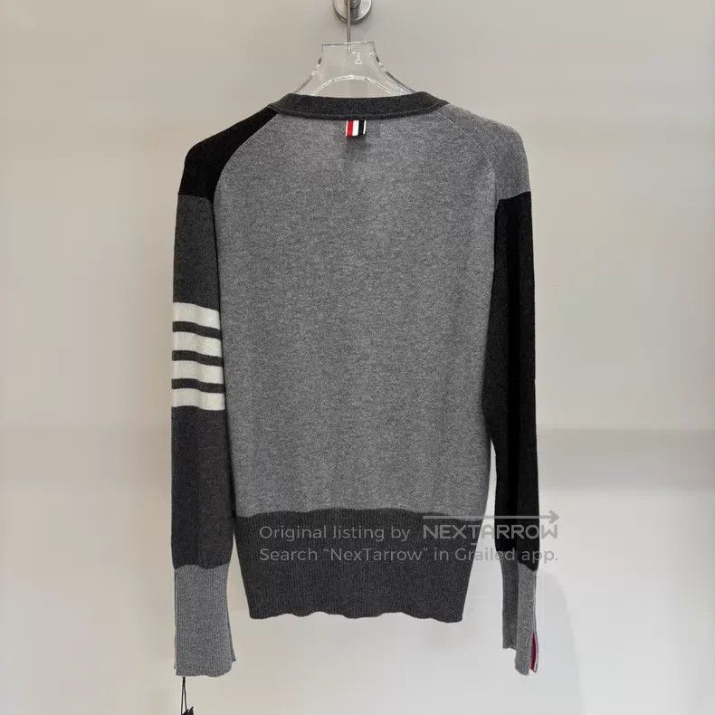 Thom Browne Thom Browne Color Blocked Four Stripe Cashmere Cardigan Size US XL / EU 56 / 4 - 2 Thumbnail