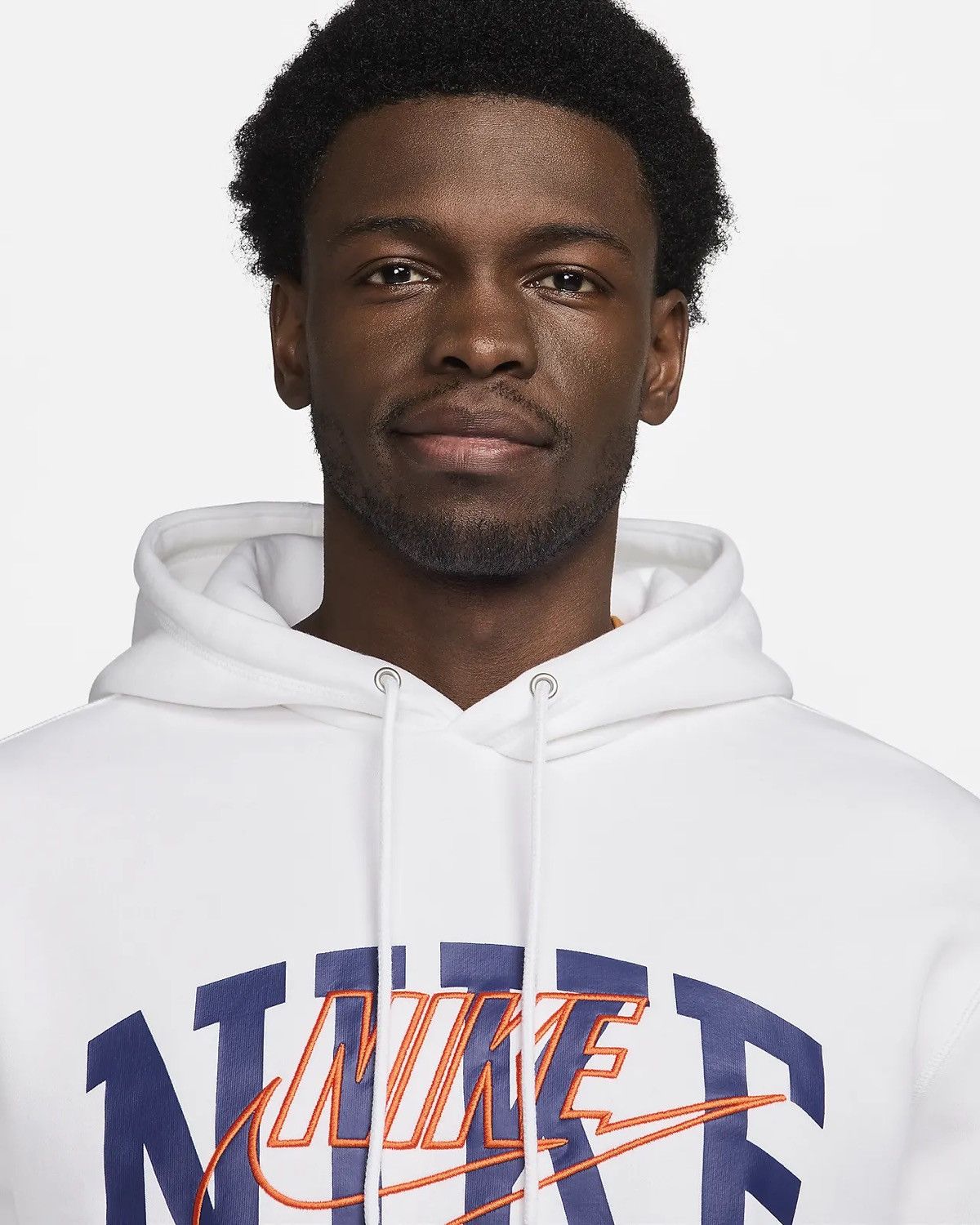 Nike Nike Hoodie Club Fleece Embroidered Pullover Sweatshirt Size US L / EU 52-54 / 3 - 3 Thumbnail