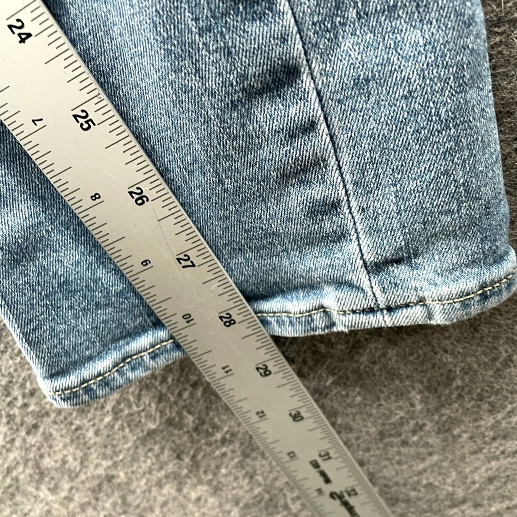 Gap Gap Classic Straight Mid Rise Jeans Womens 4 / 27 Blue Medium Wash Stretch Size 27" / US 4 / IT 40 - 7 Thumbnail