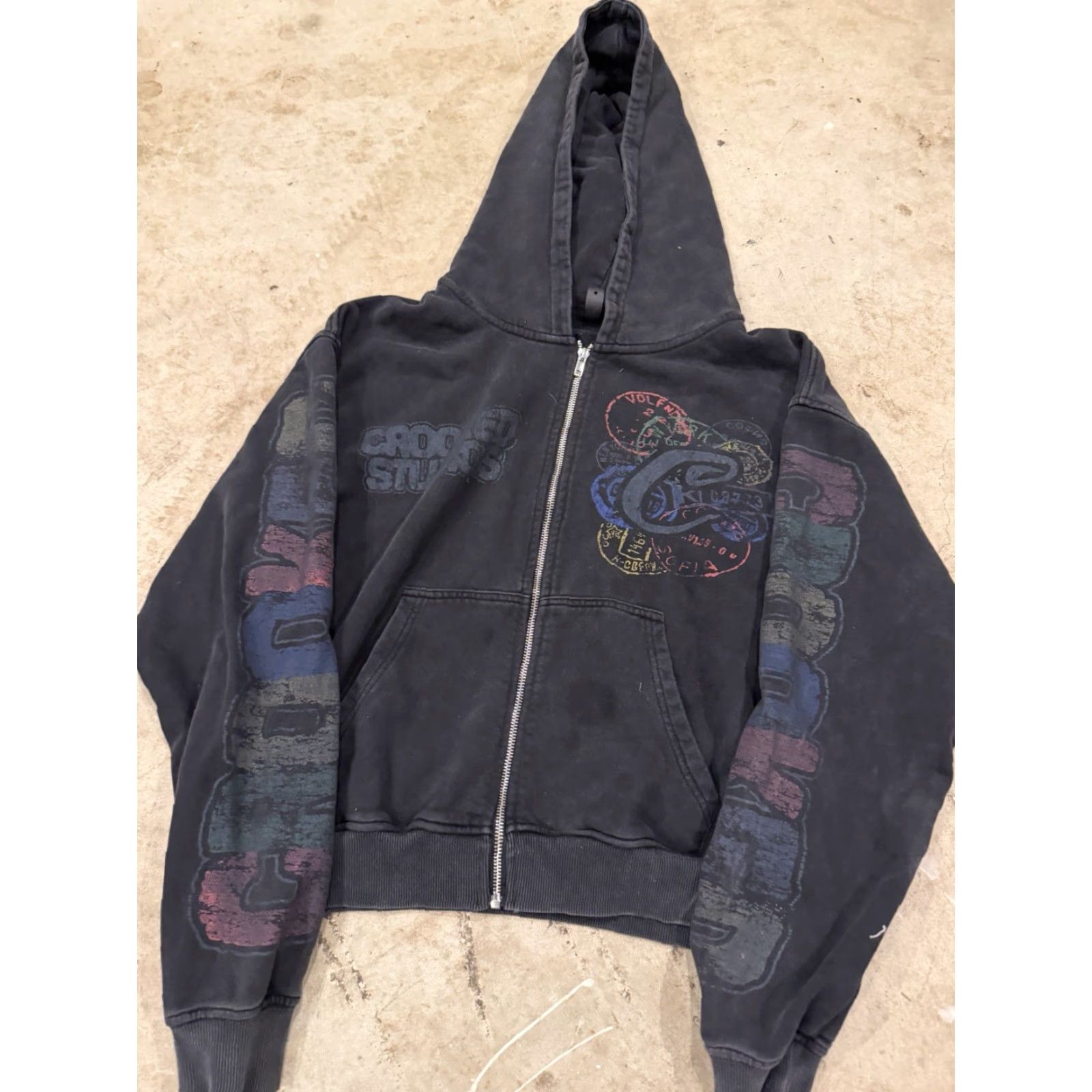 Vintage Crooked Studios Full Zip Hoodie Jacket Cropped Mens S/M Faded Black Street wear Mens S/M Crooked Studios Hoodie Black Street wear Size US S / EU 44-46 / 1 - 4 Thumbnail