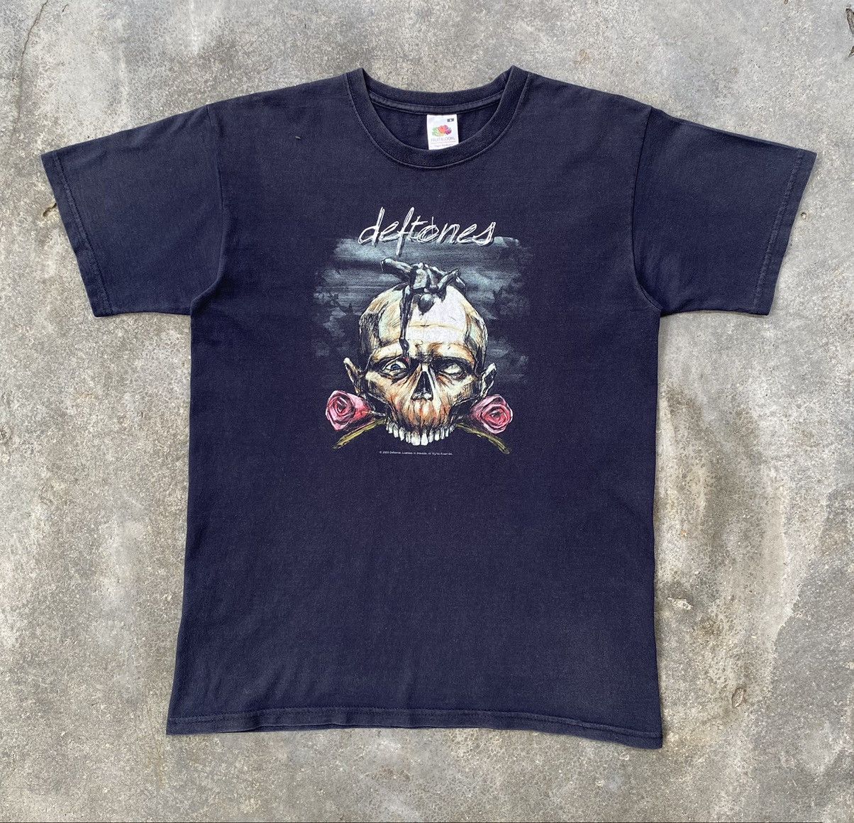 Band Tees Rare🔥Vintage Deftones Skull & Roses band Tees Size US S / EU 44-46 / 1 - 1 Thumbnail