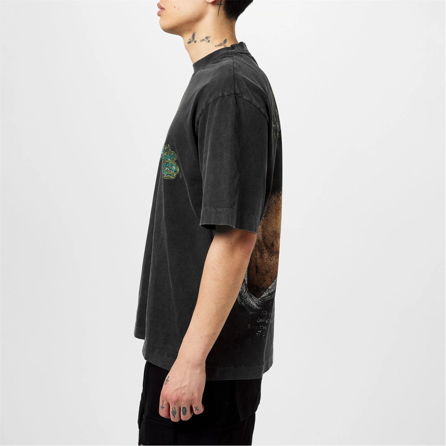 Off-White o1g2r1mq0226 Bacchus Skate Prefaded Distressed T-Shirt Black Size US M / EU 48-50 / 2 - 5 Thumbnail