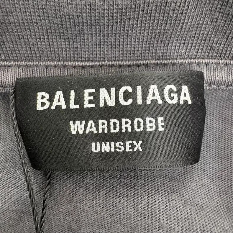 Balenciaga Balenciaga Dark Gray Embroidered Coke Letter Logo Short Sl Size US L / EU 52-54 / 3 - 3 Thumbnail