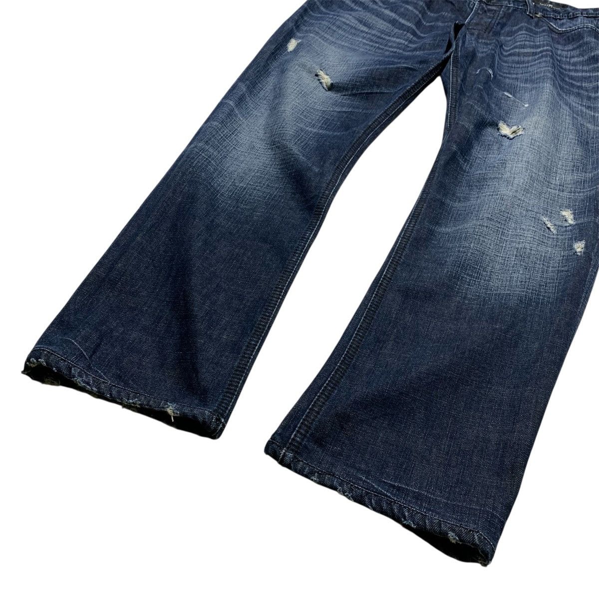 Affliction Rare Y2k Affliction Cross Studded Distressed Faded Jeans Size US 38 / EU 54 - 7 Thumbnail