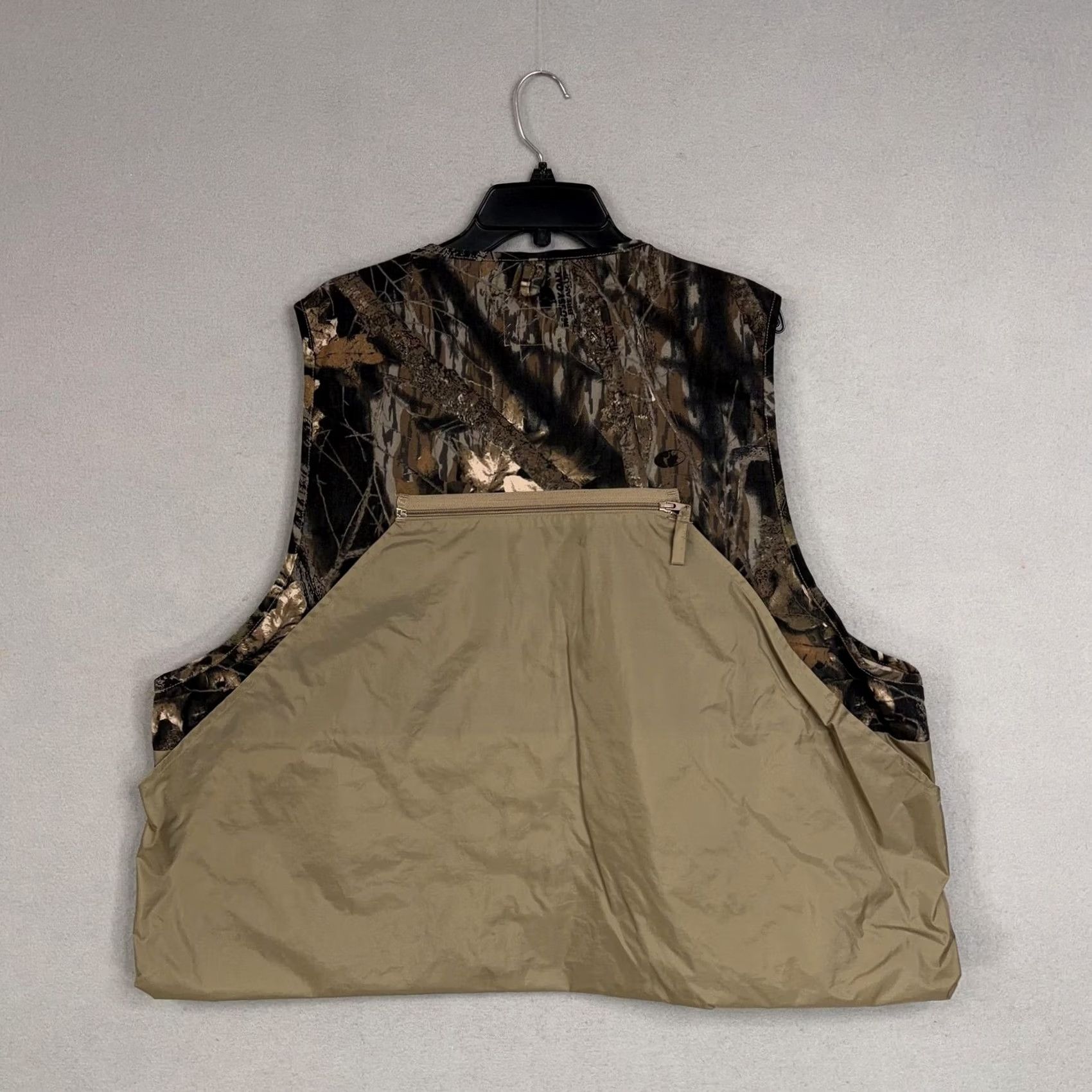 Vintage Saf-T-Bak Vest Mens 2XL Brown Mossy Oak Camo Quilted Hunting Gamebag Outdoor Shirt Size US XXL / EU 58 / 5 - 6 Thumbnail