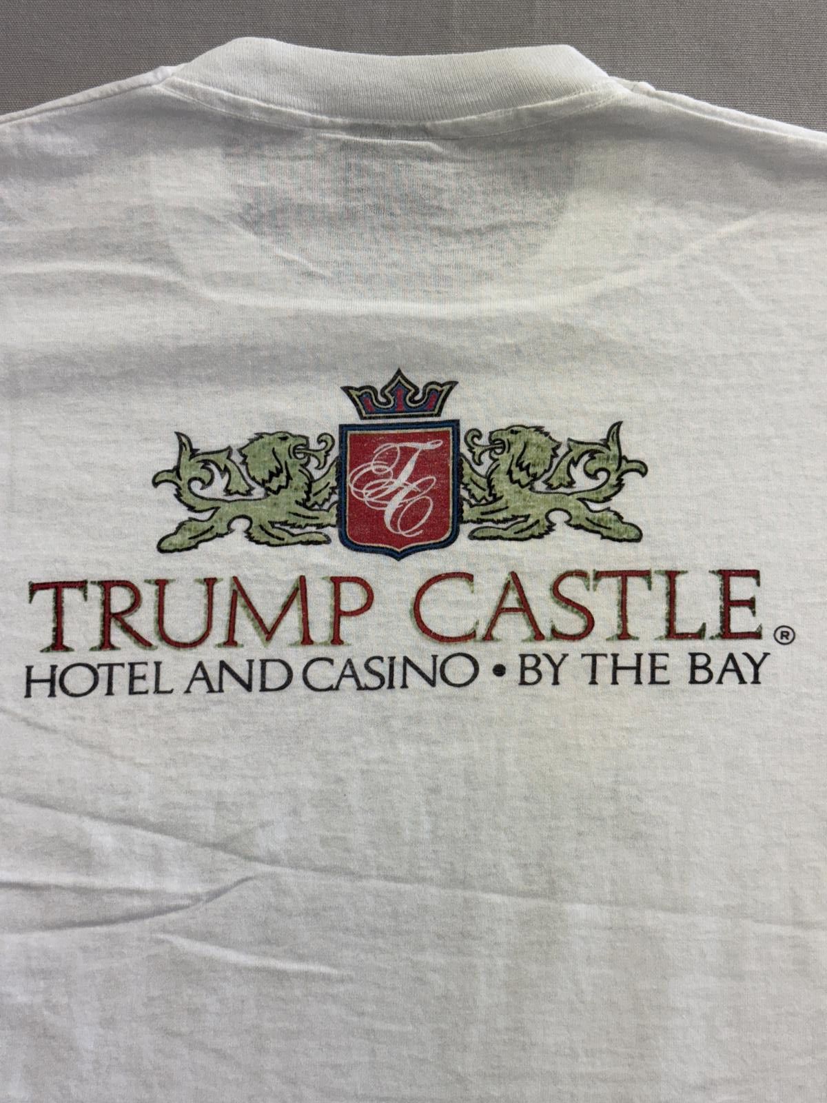Other Vintage Donald Trump Castle See Win a Million Dollars Cash L Size US L / EU 52-54 / 3 - 1 Thumbnail