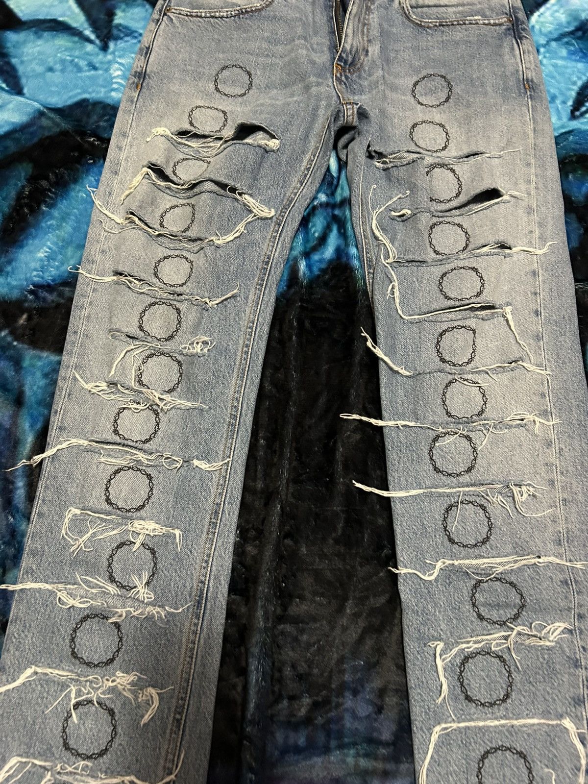 1017 ALYX 9SM Alyx distressed jeans Size US 30 / EU 46 - 2 Thumbnail