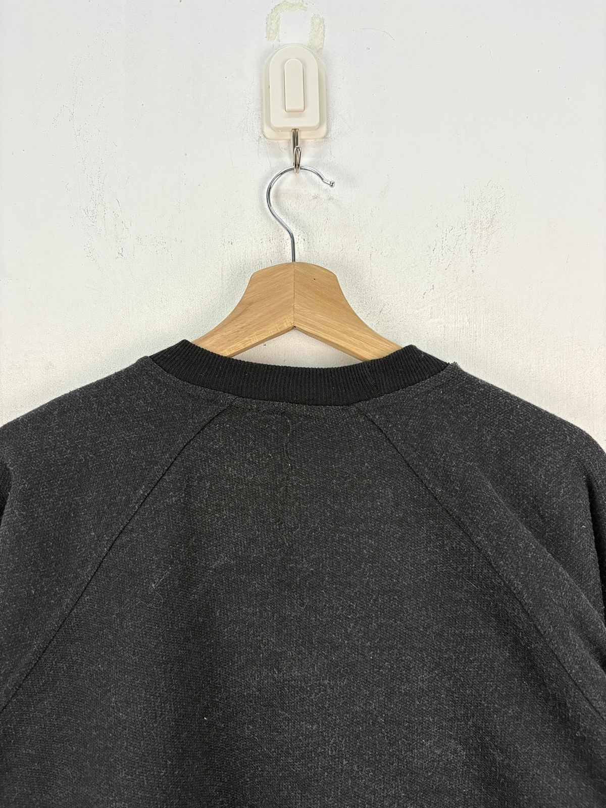 Trussardi Vintage Trussardi Embroidered Design Sweatshirt Size US L / EU 52-54 / 3 - 5 Thumbnail