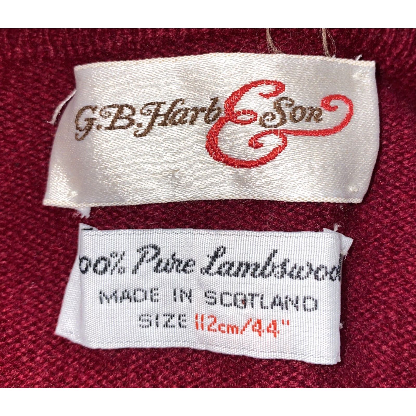 Vintage GB Harbeson Mens Red Lambswool V-Neck Sweater Size M Size US M / EU 48-50 / 2 - 5 Thumbnail