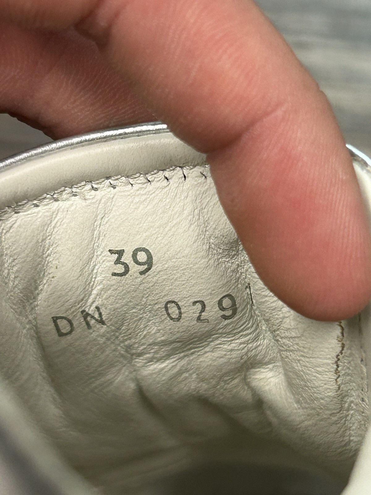 Givenchy Givenchy Silver Reflective Sneakers Size US 8 / IT 38 - 7 Thumbnail