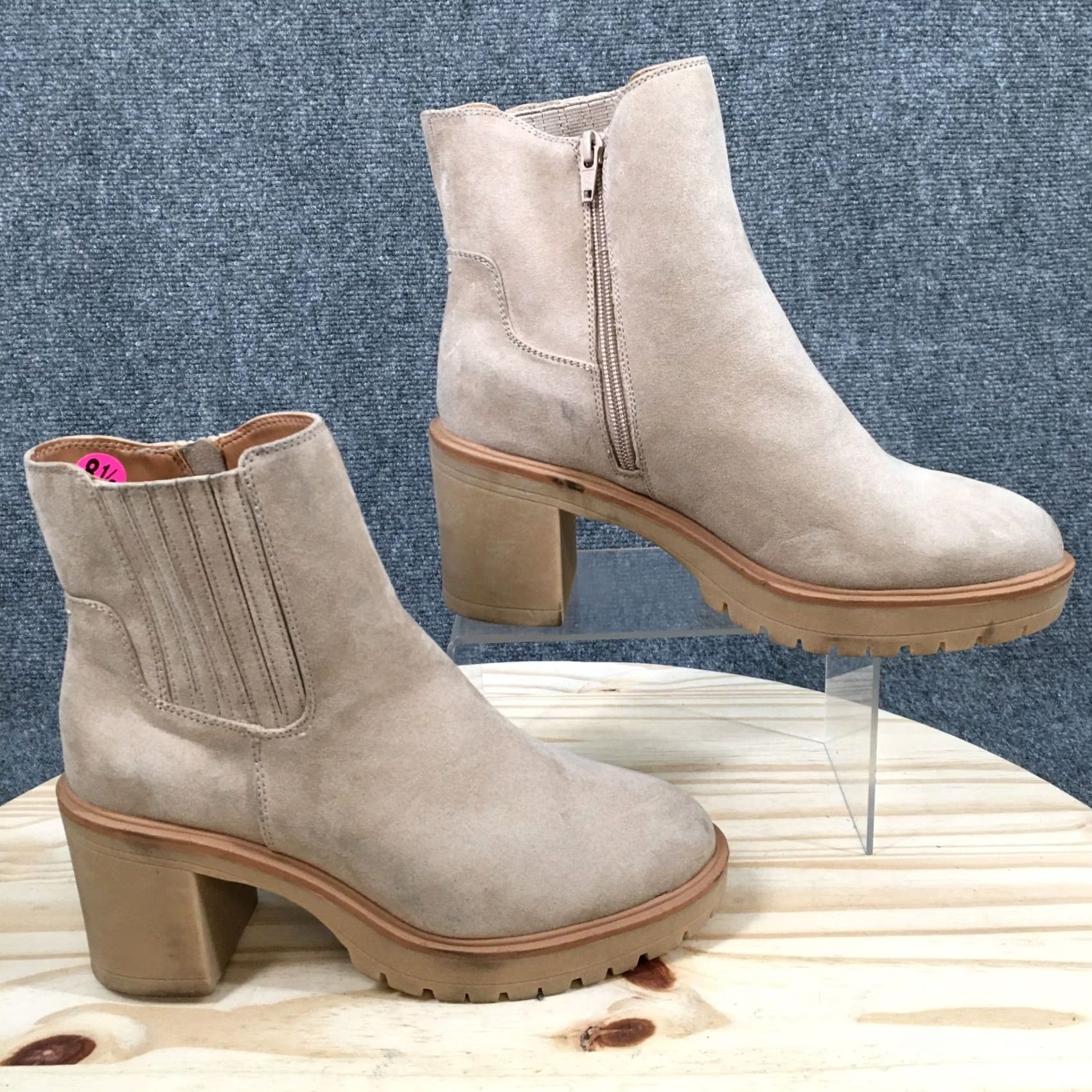 Vintage Universal Thread Katrina Booties Womens 8.5 Brown Boots Katrina Platform Heels Ankle Booties Women Brown Platform Heel Bootie Square Toe? Size US 9 / IT 39 - 2 Thumbnail