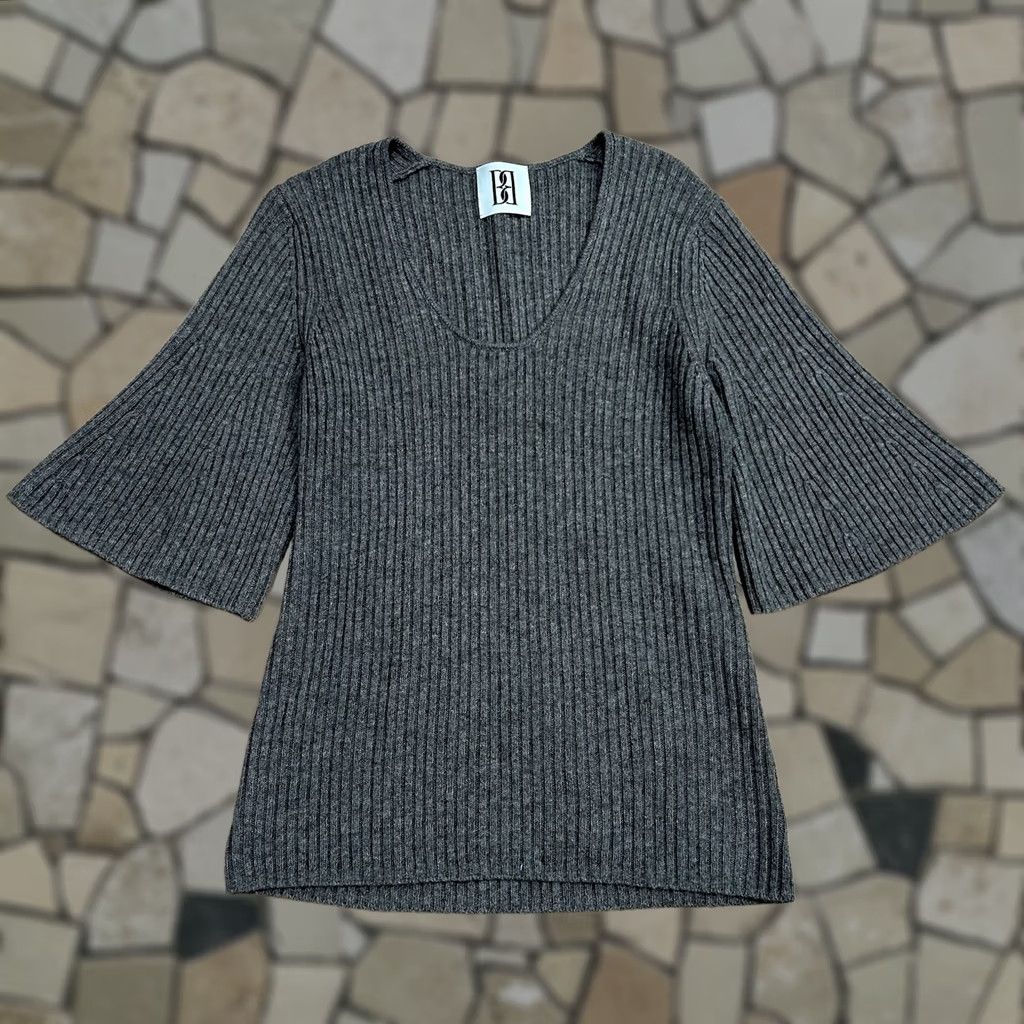 By Malene Birger VINTAGE Malene Birger Remona Ribbed Top 3/4 Sleeve Women’s Large Mushroom Wool Yak Knit Logo Blouse Pullover Regular Hand Wash Only Women Size L / US 10 / IT 46 - 1 Thumbnail