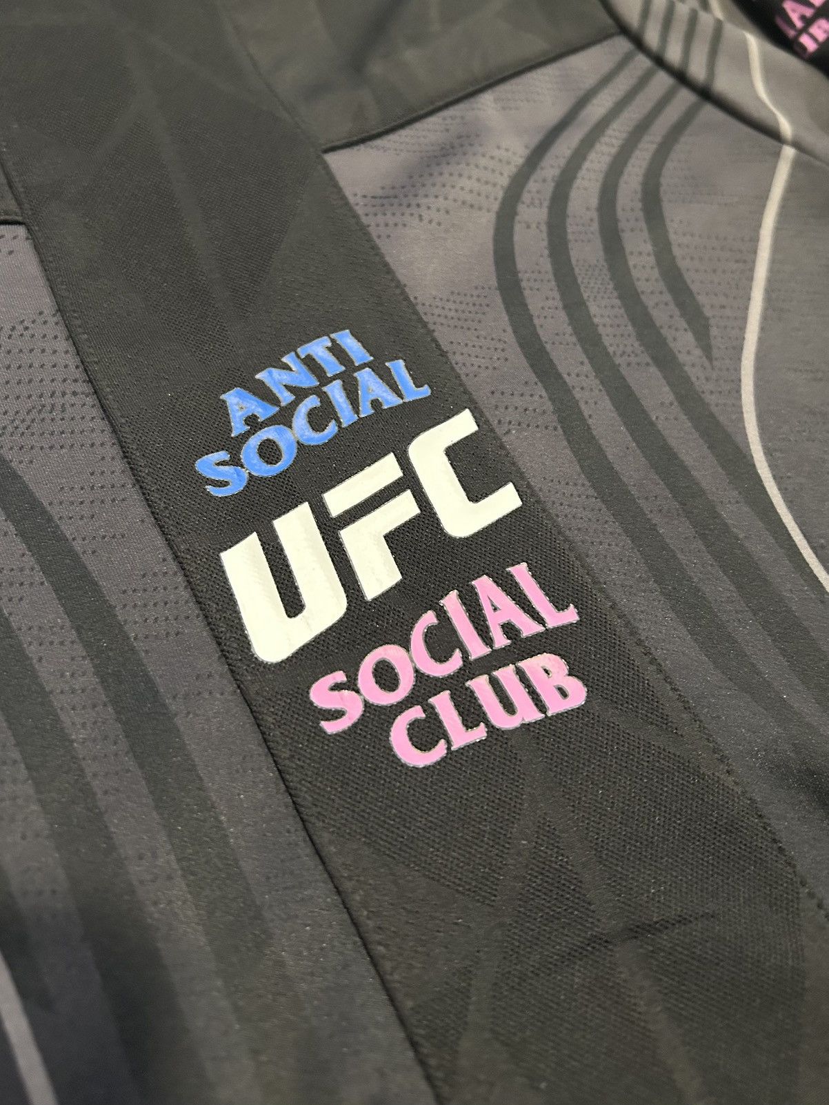 Anti Social Social Club Anti Social Social Club x UFC Venum Walkout Hoodie Size US L / EU 52-54 / 3 - 9 Thumbnail