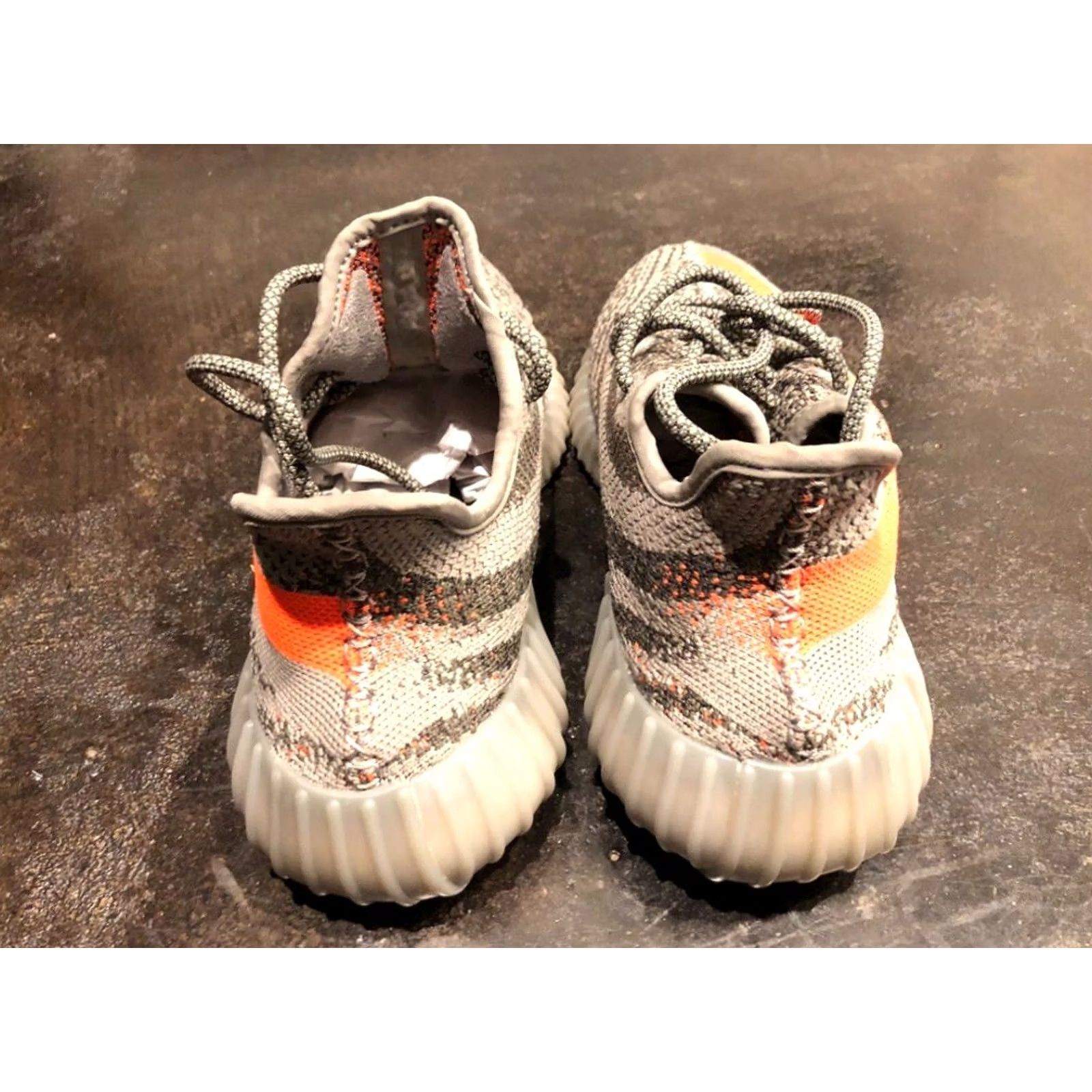 Adidas adidas Yeezy Boost 350 V2 Low Beluga 2.0 Carbon Gray Mens 7.5 Shoes Size US 8 / EU 41 - 3 Thumbnail
