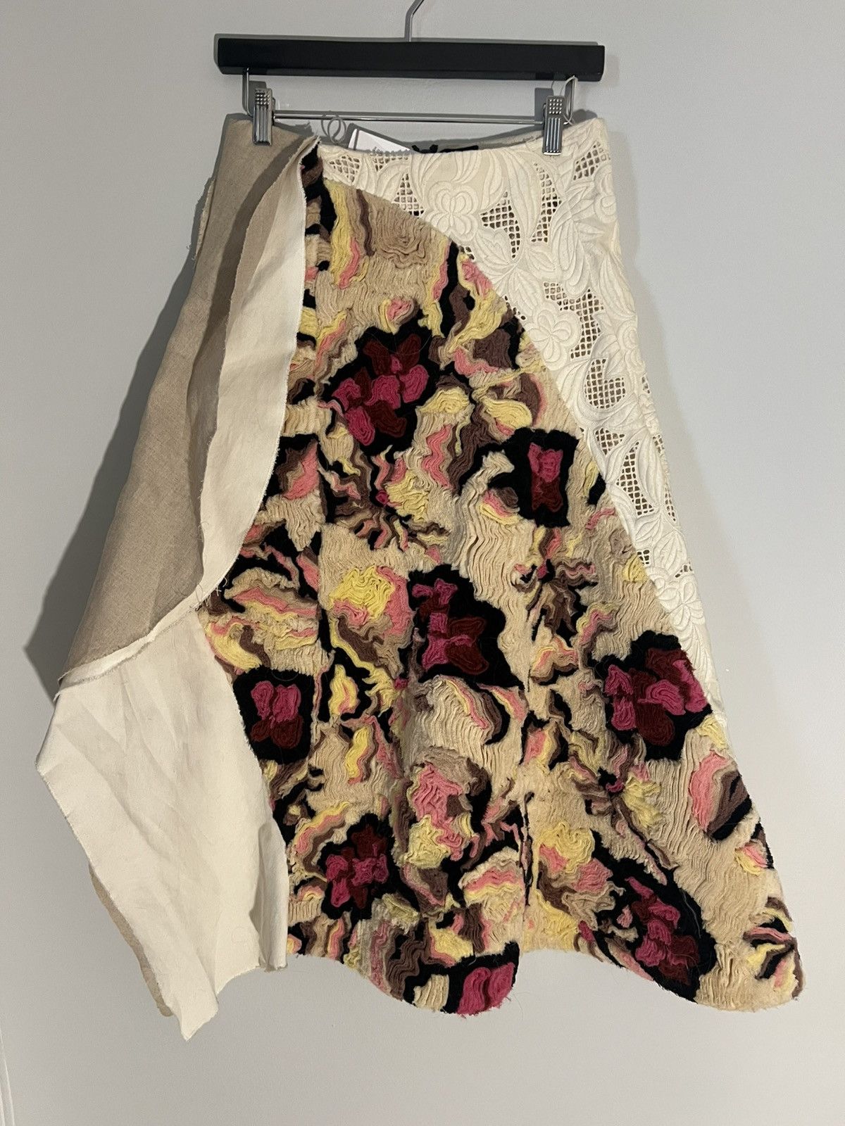 Marni Marni Runway Exclusive Embroidered Skirt NWT Size 30" / US 8 / IT 44 - 1 Thumbnail