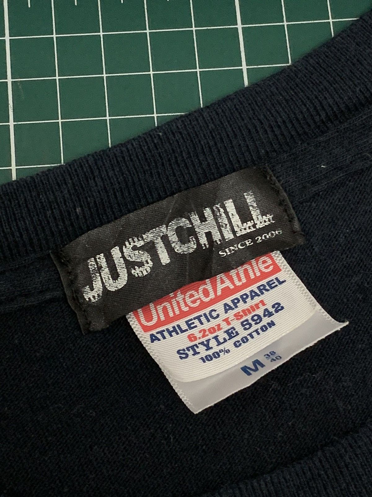 Japanese Brand Just Chill Crew Box Logo Printed Size US M / EU 48-50 / 2 - 5 Thumbnail