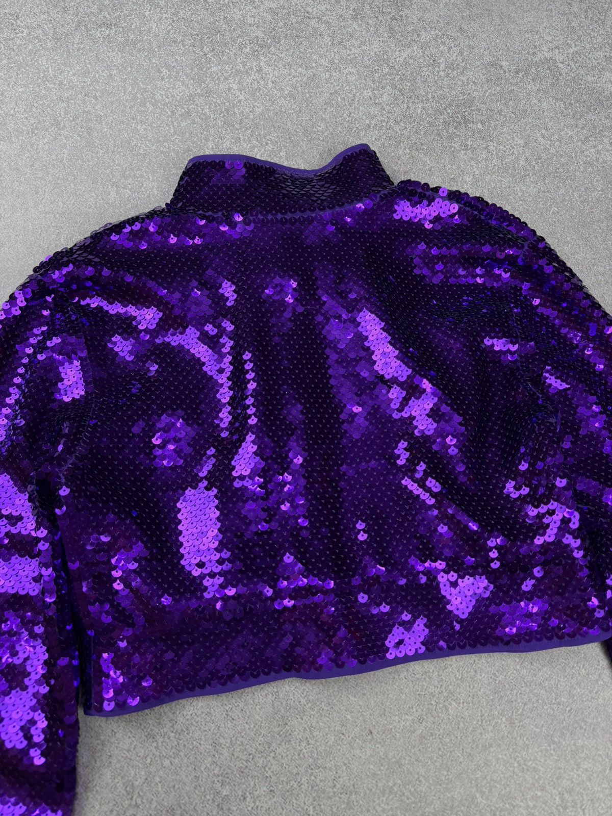 Paco Rabanne Paco Rabbane H&M Purple Sequin Suit Crop Top and Pants S Size S / US 4 / IT 40 - 7 Thumbnail