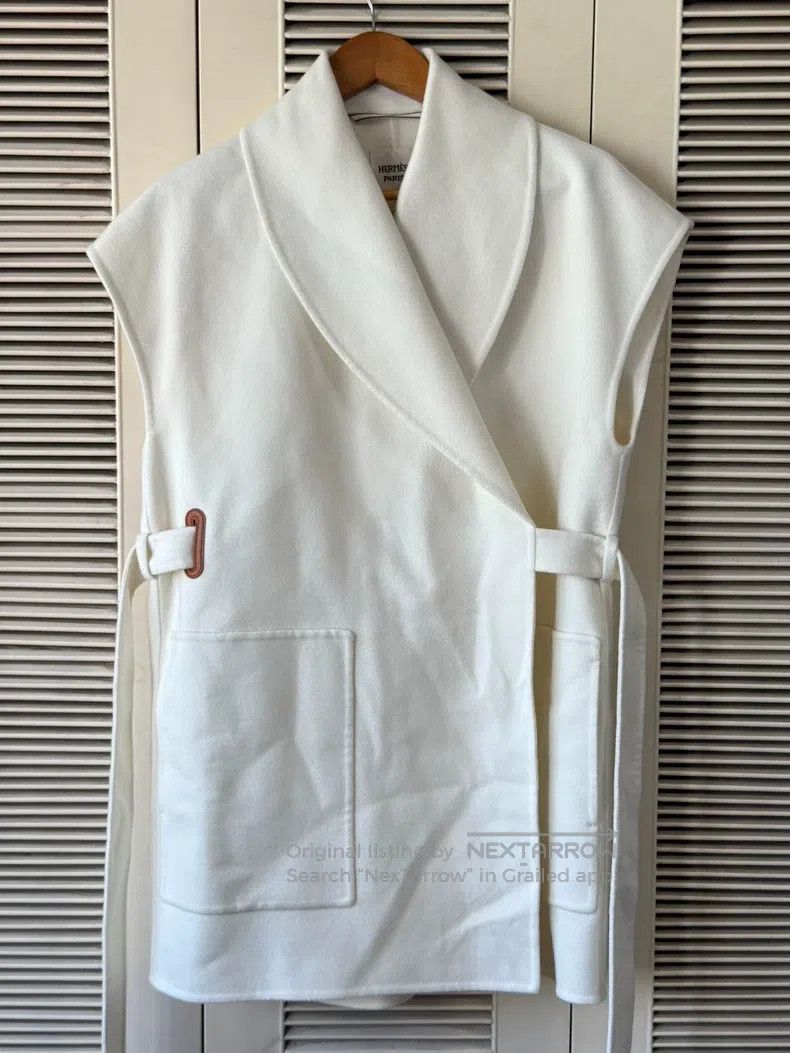 Hermes Hermes Black Hooded Vest Size 4XL / US 24-26 - 1 Thumbnail