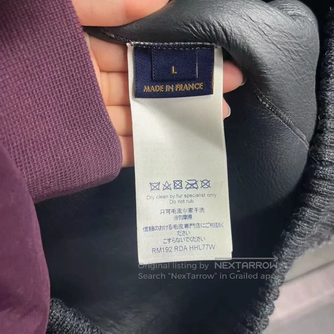 Louis Vuitton louis vuitton black logo crewneck sweatshirt. Size US L / EU 52-54 / 3 - 5 Thumbnail