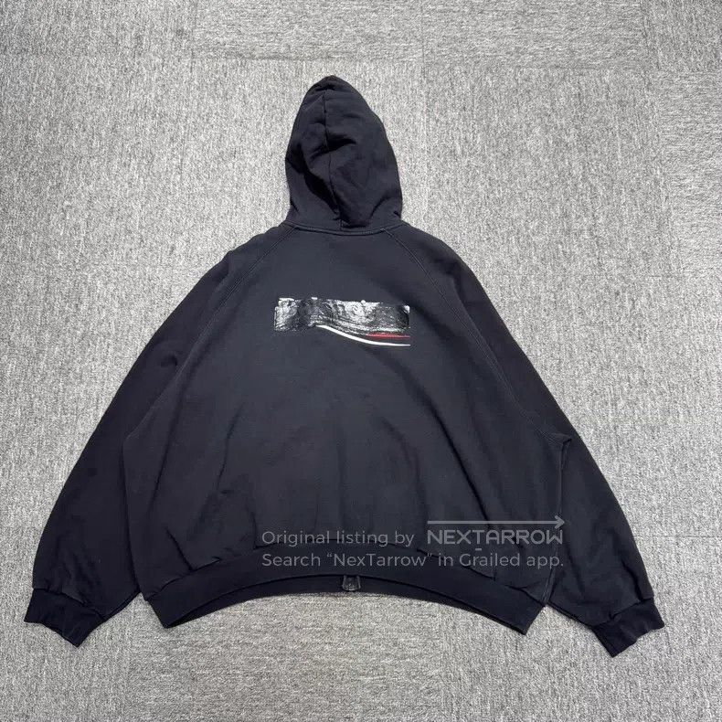 Balenciaga Balenciaga Black strikethrough Coke hoodie Size US L / EU 52-54 / 3 - 5 Thumbnail
