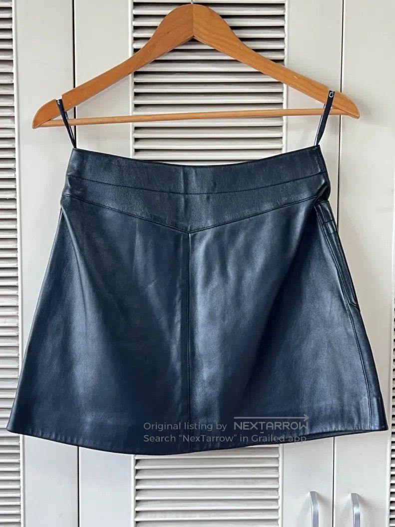 Dior Dior Black sheepskin A-line skirt Size 24" / US 00 / IT 34 - 2 Thumbnail