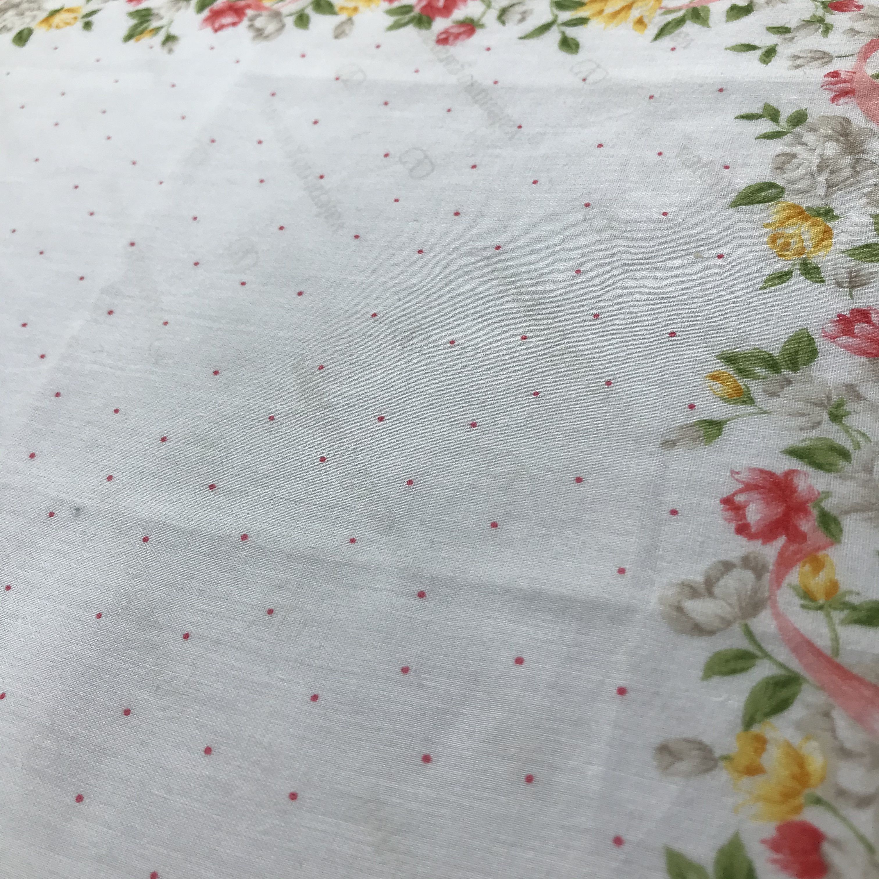 Vintage Valentino Garavani Handkerchief Neckerchief Bandana H1246 Size ONE SIZE - 4 Thumbnail