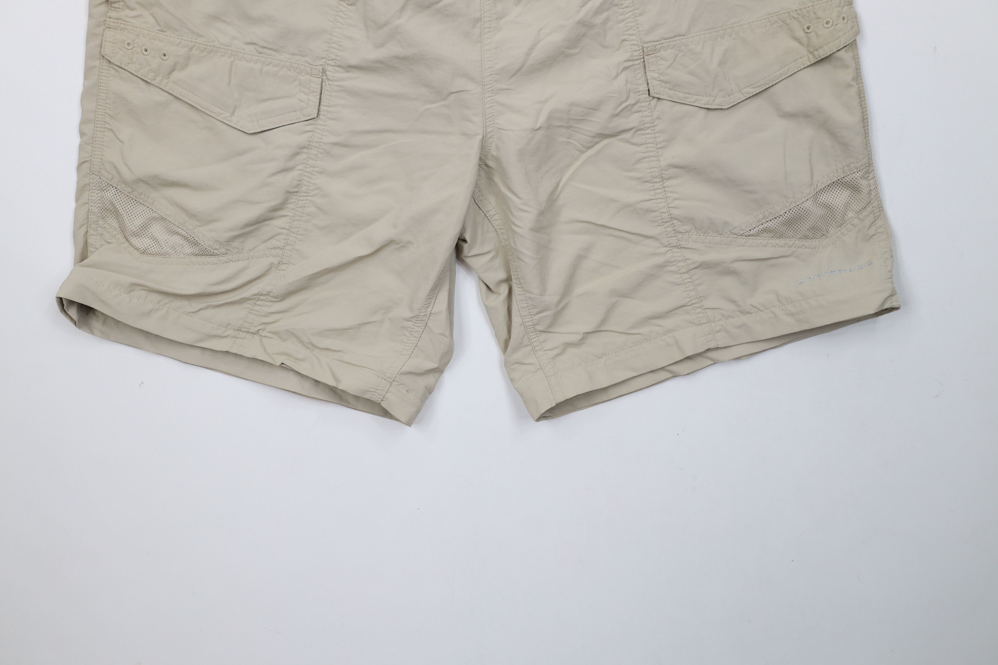 Columbia × Vintage Vintage Columbia PFG Above Knee Lined Cargo Shorts Beige Size US 34 / EU 50 - 4 Thumbnail