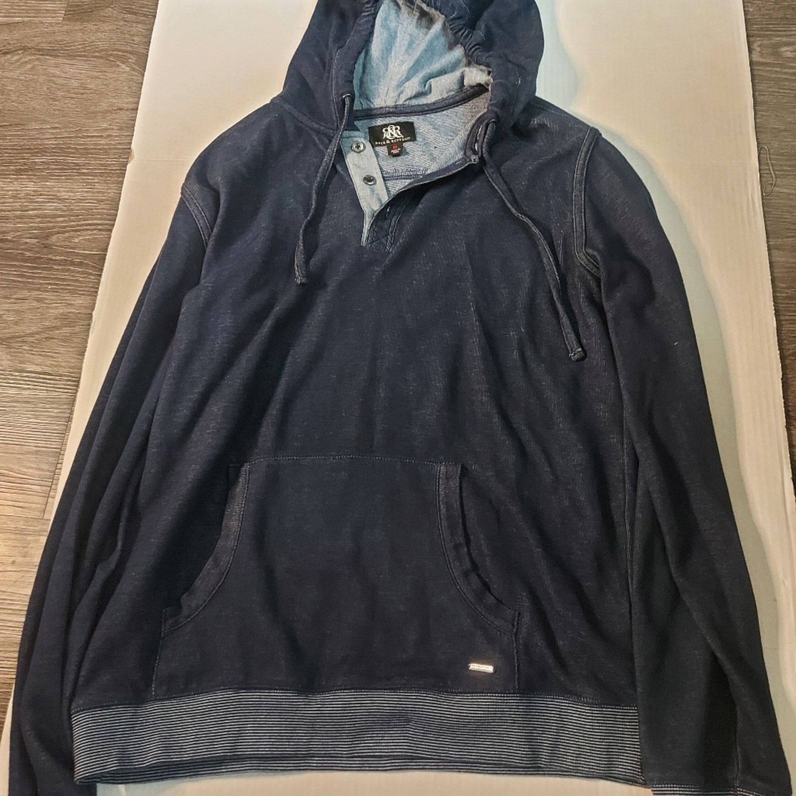 Rock & Republic Rock & Republic Long Sleeve Blue Hoodie M Academia Size US M / EU 48-50 / 2 - 5 Thumbnail