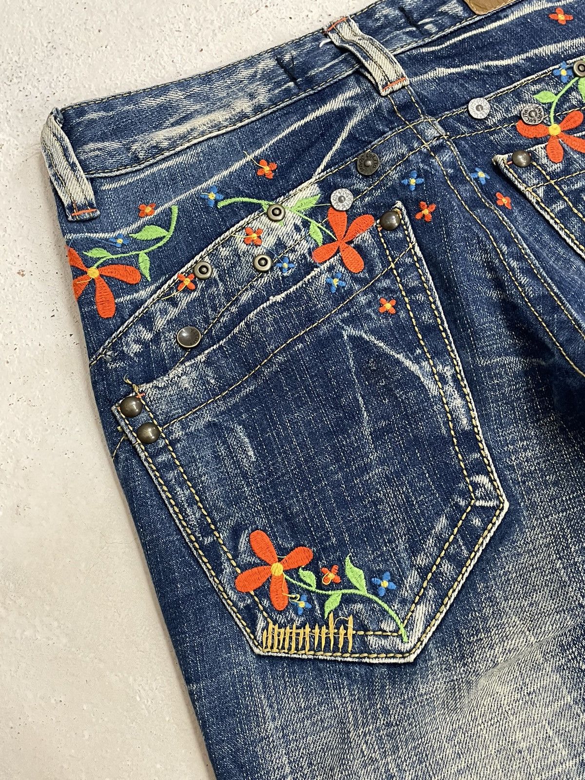 Designer Lolita Wide Leg Muddy Embroidery Studded Flare Denim Pants Size US 26 / EU 42 - 15 Thumbnail