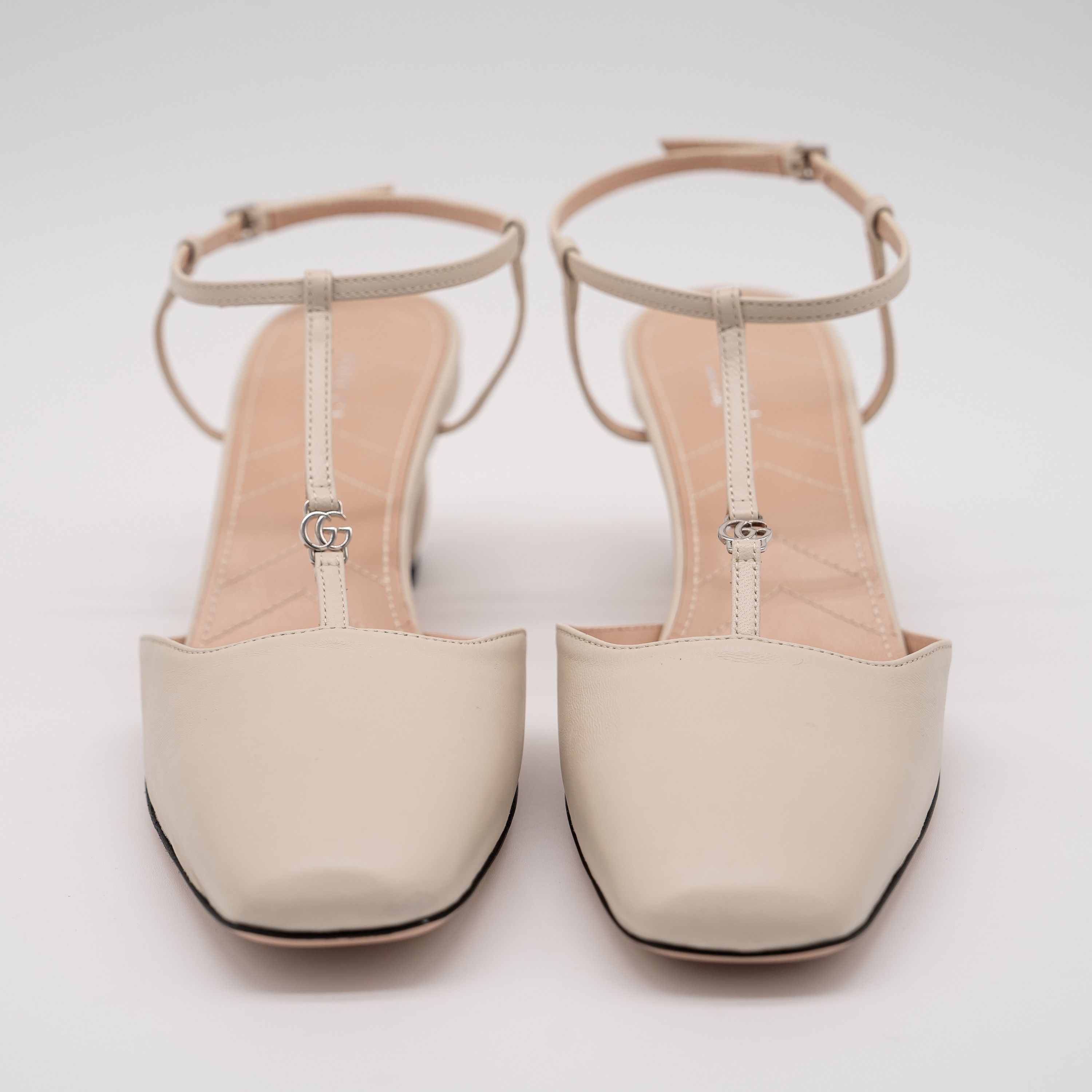 Gucci 40.5G 10.5 US Gucci GG Slingback Pump T-Strap White Size US 10.5 / IT 40.5 - 2 Thumbnail