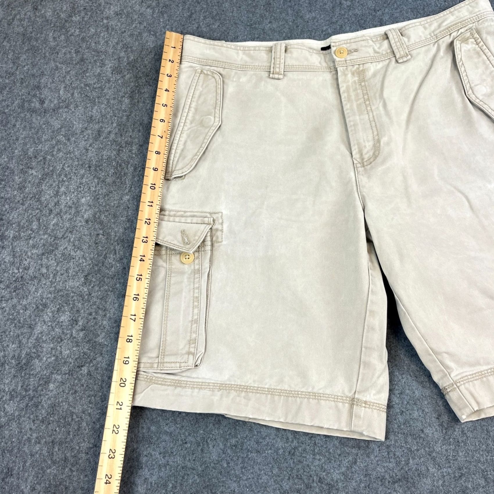 Tommy Hilfiger Tommy Hilfiger Mens Cargo Shorts W35 W36 Beige Combat Utility Japanese Style Shirt (Note: cannot add new info) Size US 35 - 3 Thumbnail