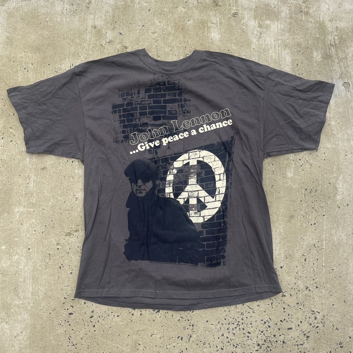 Vintage Vintage JOHN LENNON GIVE PEACE A CHANCE Shirt Size US XXL / EU 58 / 5 - 1 Thumbnail