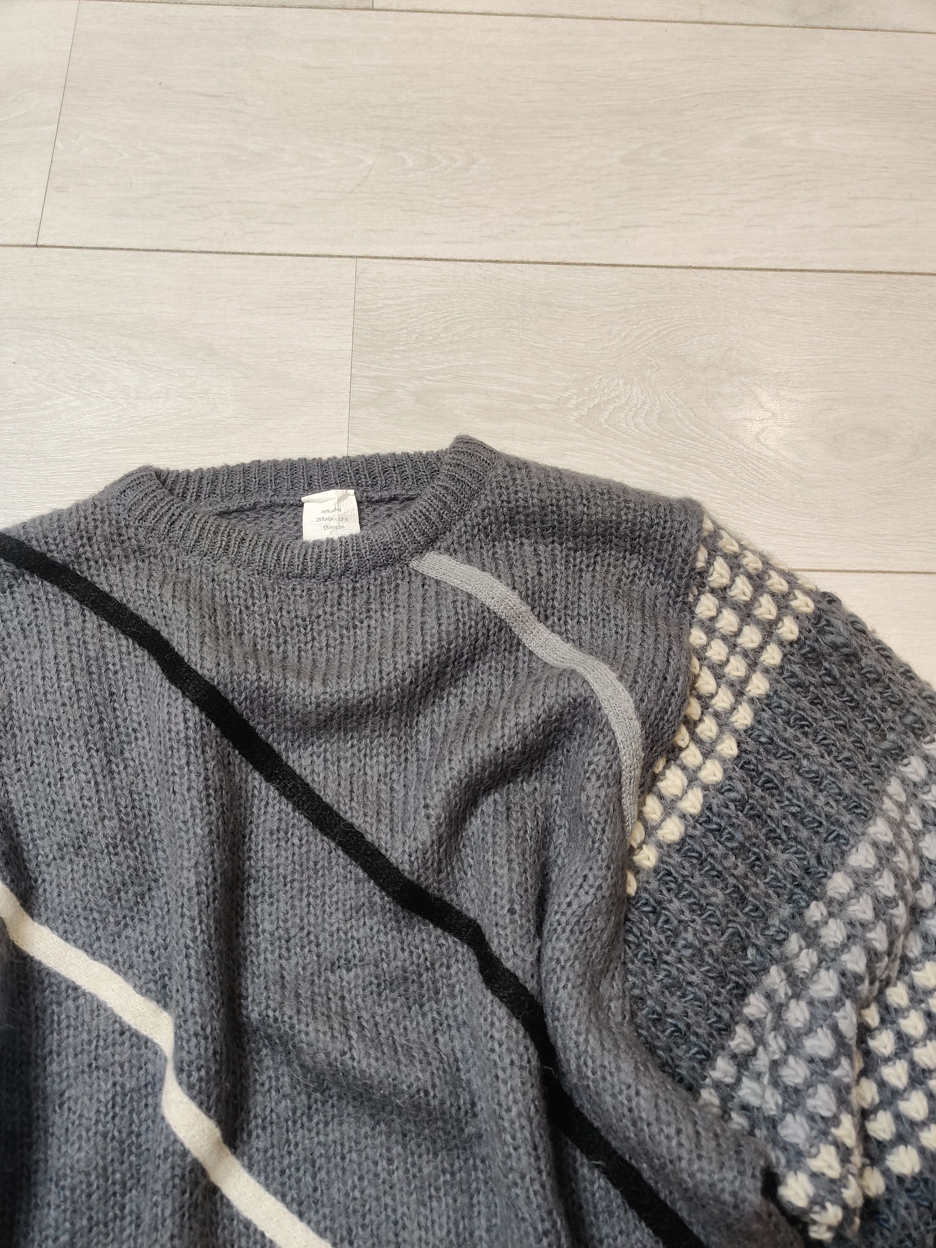 Vintage Vintage Avant Garde Italian wool sweater Size M / US 6-8 / IT 42-44 - 2 Thumbnail