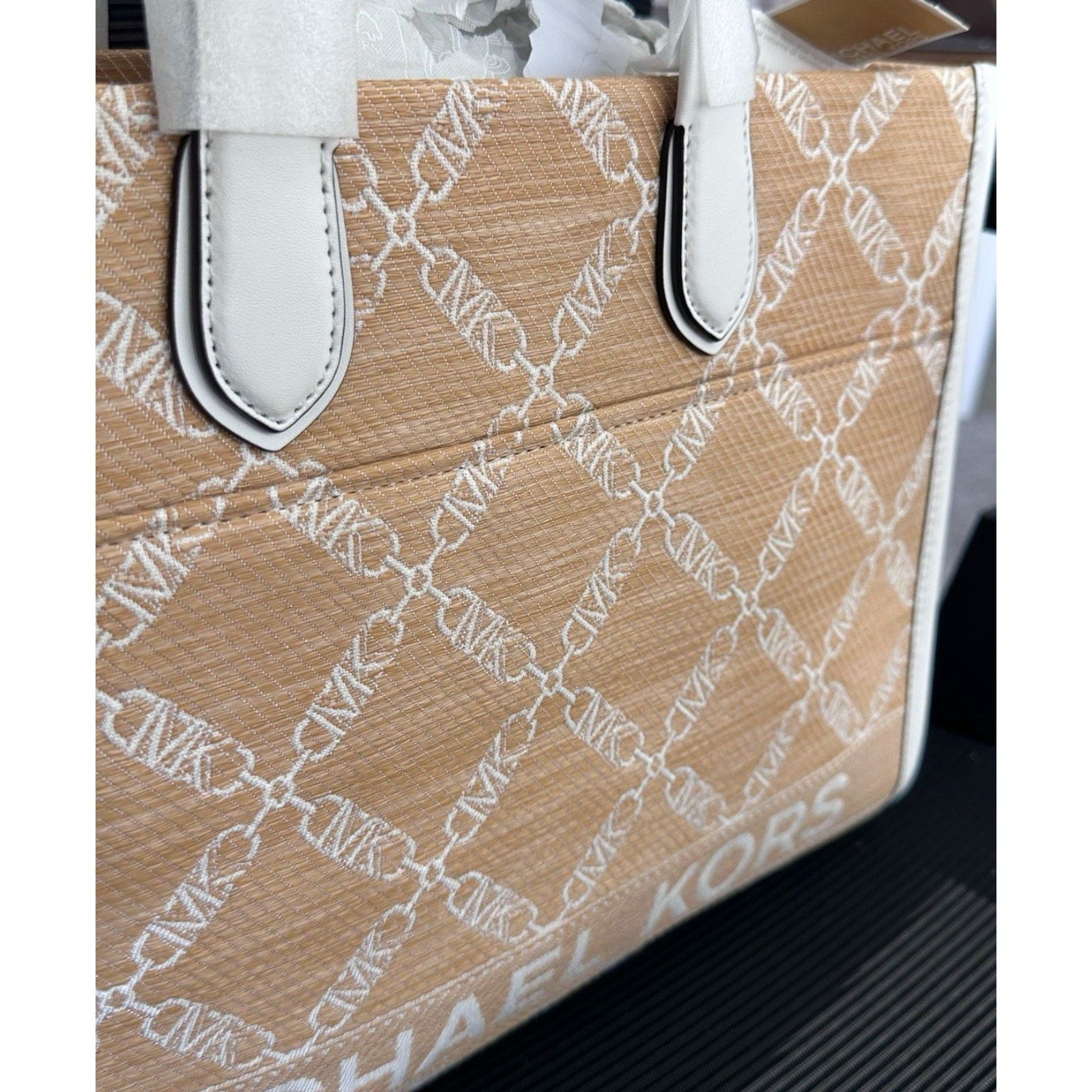 Michael Kors Michael Kors Gigi Lg. Logo Jacquard Straw Tote Bag NWT $358 Size ONE SIZE - 2 Thumbnail