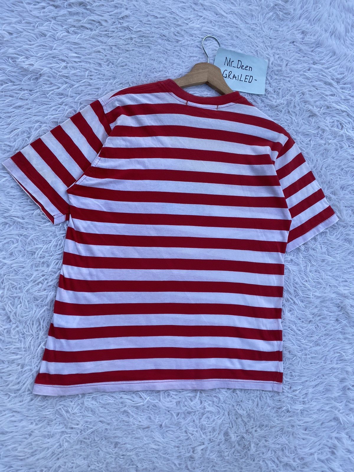 Burberry Rare Vintage Burberry Spellout Biglogo Stripes Tshirt Size US M / EU 48-50 / 2 - 23 Thumbnail