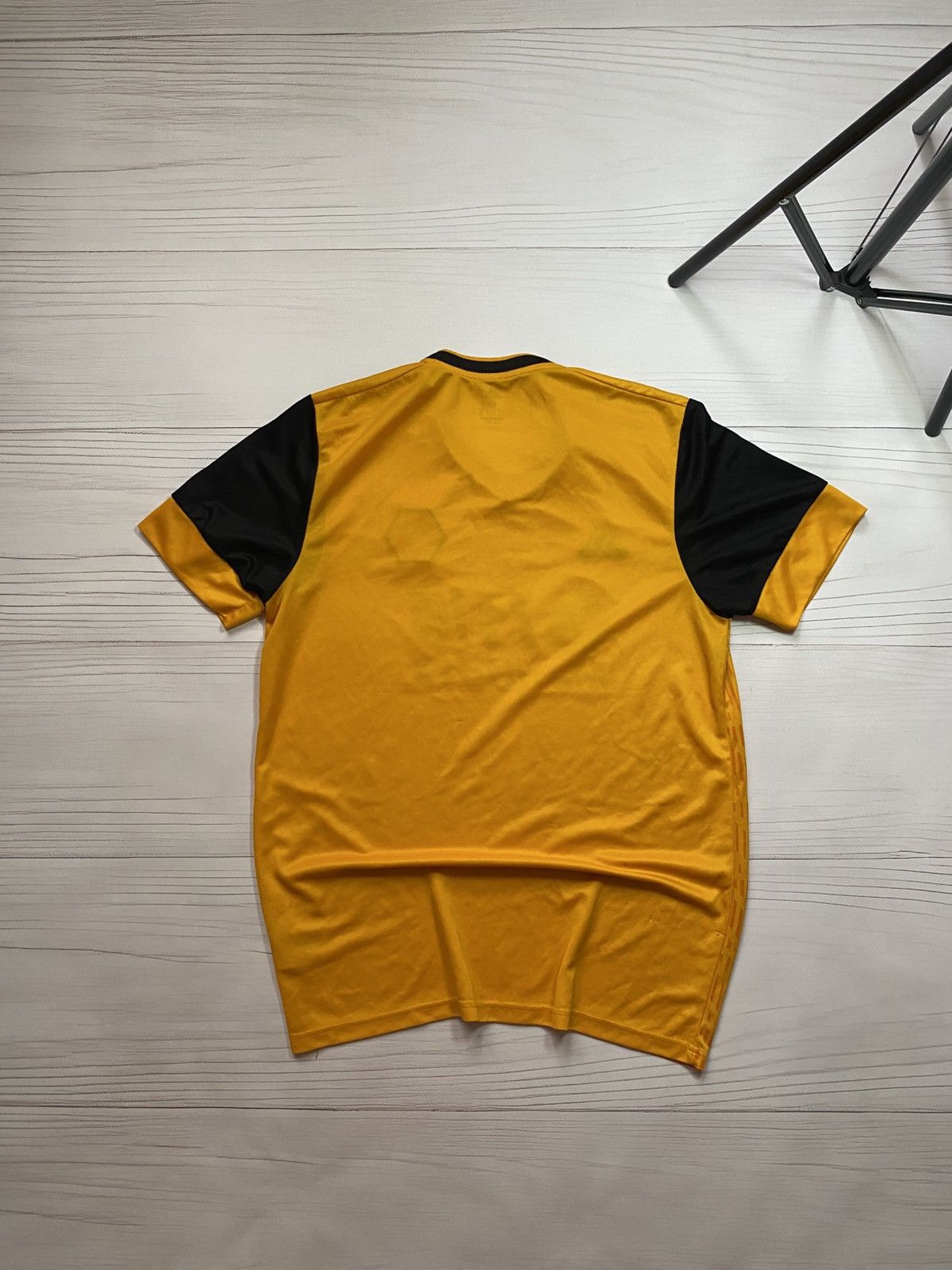 Adidas Adidas Wolverhampton 2020/21 home football y2k t shirt Size US M / EU 48-50 / 2 - 2 Thumbnail