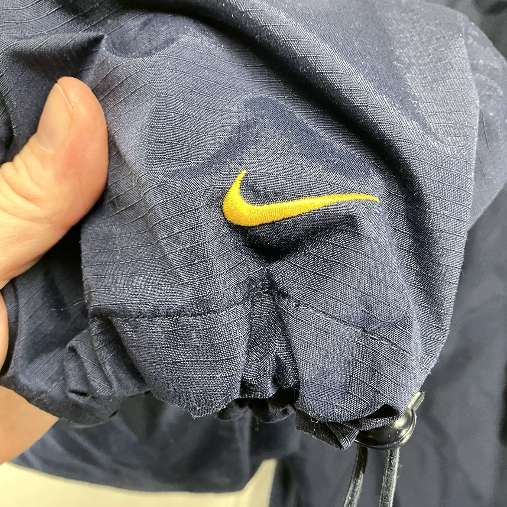 Nike VINTAGE Nike Mens XL Track Pants Navy Blue Yellow Swoosh Zip Ankle Baggy Tapered 90s Sports Logo Size US 36 / EU 52 - 3 Thumbnail