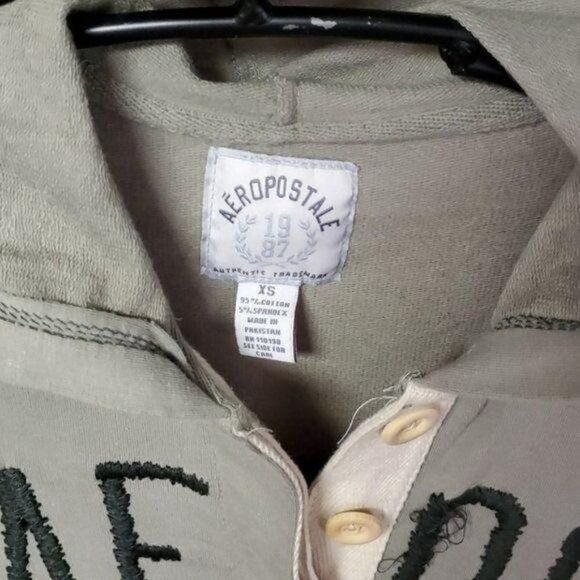 Aeropostale Aeropostale Lt Army Green Embroidered Logo 3/4 Sleeve Sz. XS Size XS / US 0-2 / IT 36-38 - 3 Thumbnail