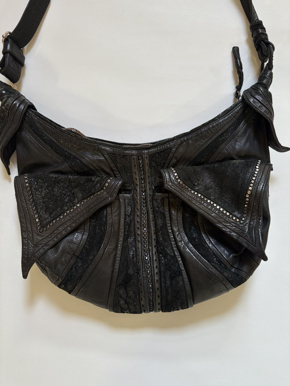 KMRii Vintage 2000s Kmrii Studded Leather Shoulder Bag Size ONE SIZE - 2 Thumbnail