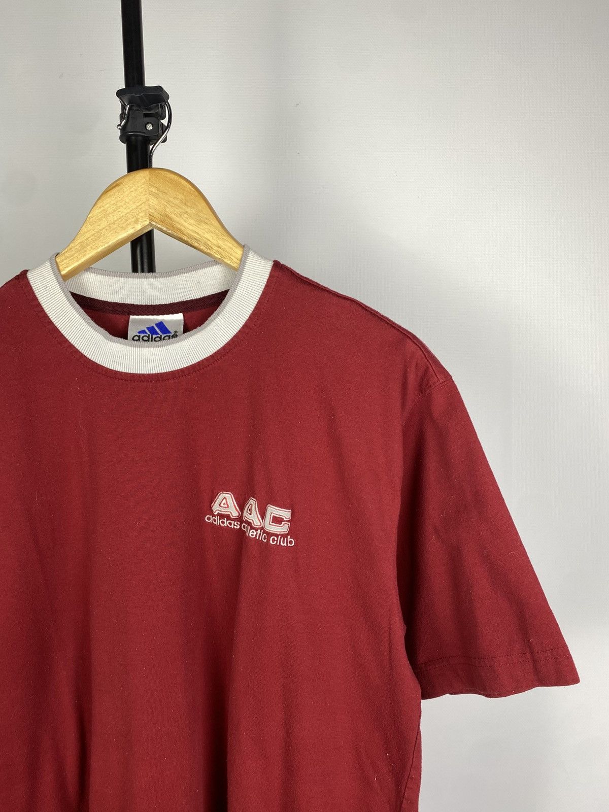 Adidas × Vintage Vintage 90s AAC Adidas Logo Embroidered Red T Shirt Size US M / EU 48-50 / 2 - 3 Thumbnail