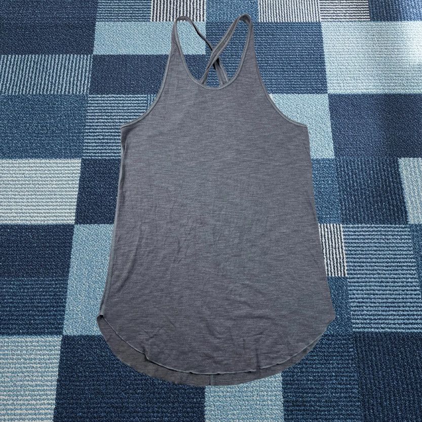 Lululemon Lululemon Tank Top Womens Size 4 Heathered Gray Open Back Cross Strap Stretch Size S / US 4 / IT 40 - 1 Thumbnail