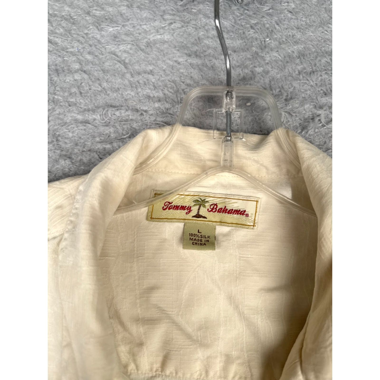 Tommy Bahama Tommy Bahama Shirt Adult Large Ivory Floral Silk Button Up Embroider Hawaiian Mens Size US L / EU 52-54 / 3 - 7 Thumbnail